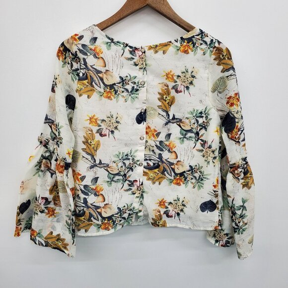 Womens M White Floral Blouse Bell Sleeve Boho Cottagecore Top Button Back Blouse - Picture 4 of 16